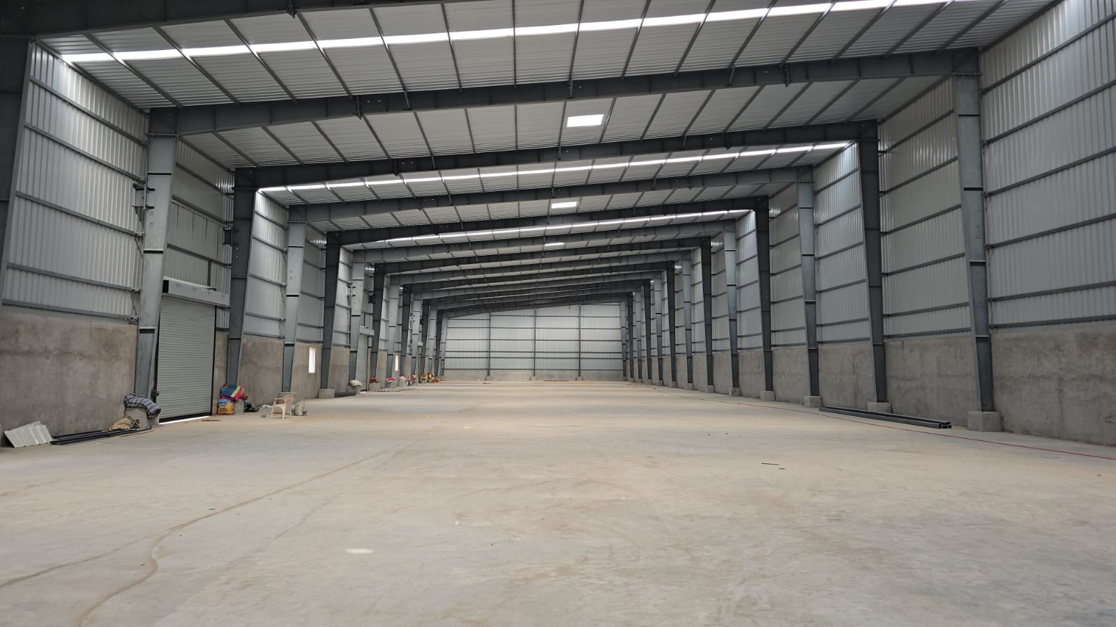Warehouse for Lease at Ode Pirana Road